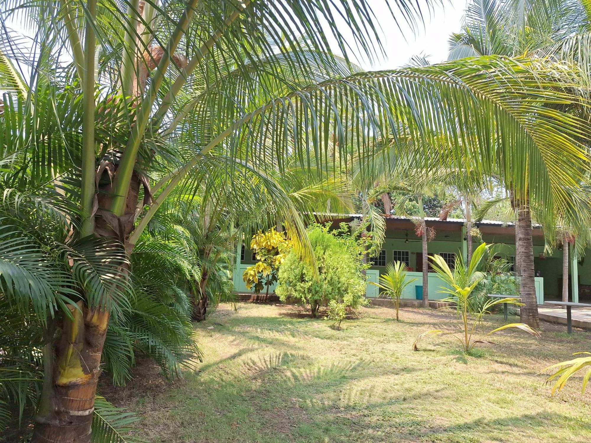 The Captains Iin Chinandega Exterior foto